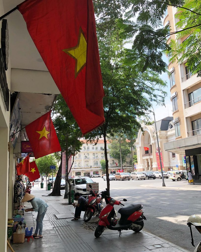 ベトナムの人気おすすめスポット「ドンコイ通り」